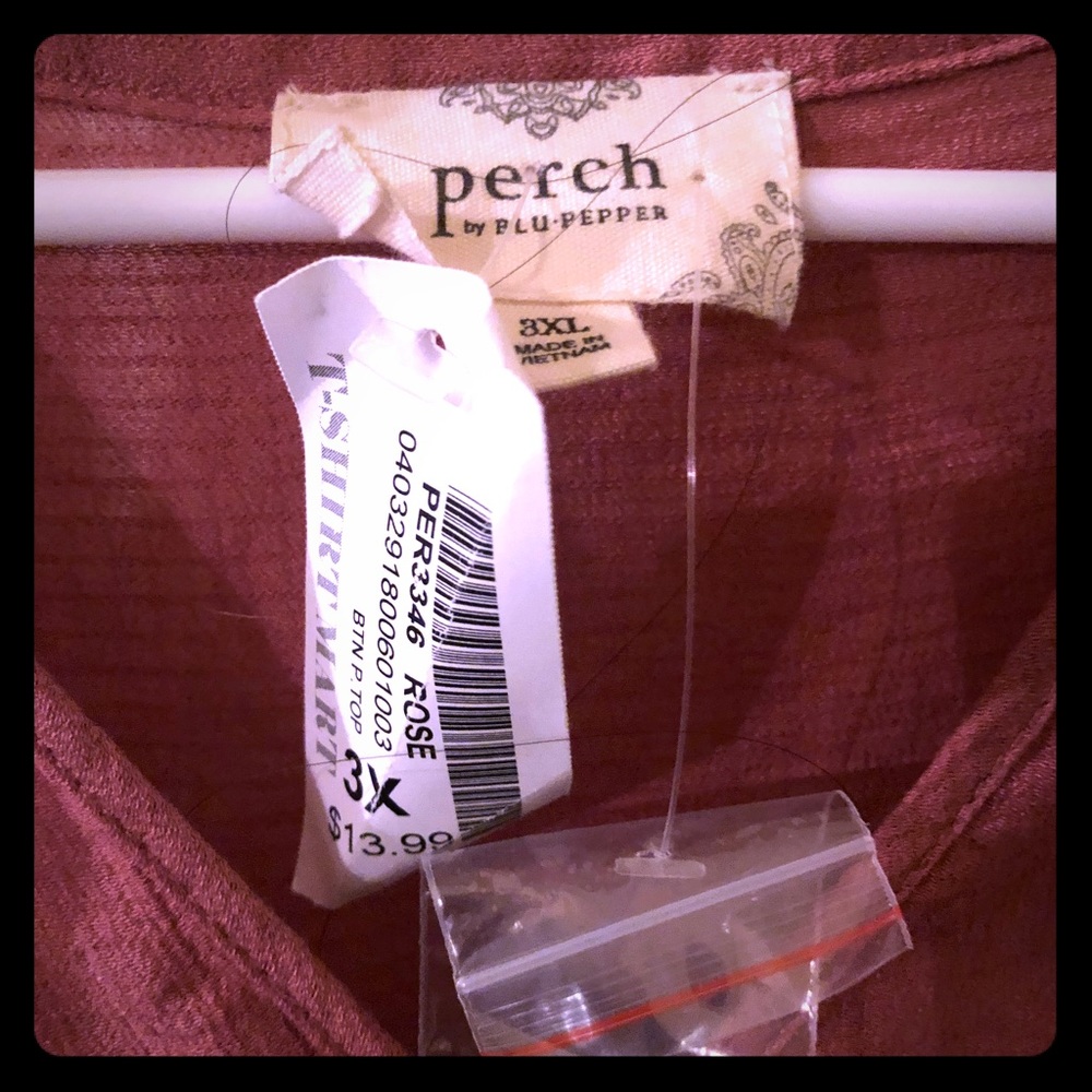 NWT ruffle 3X top pink / salmon colored